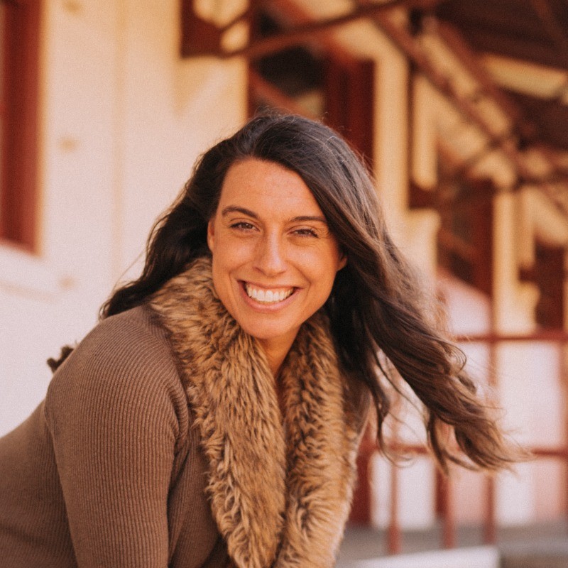 Headshot Julia Kraft Headshot Julia Kraft