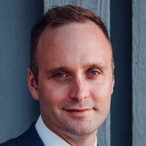 Headshot Tucker Serenbetz Headshot Tucker Serenbetz